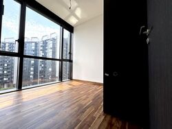 Hyll On Holland (D10), Condominium #585083651